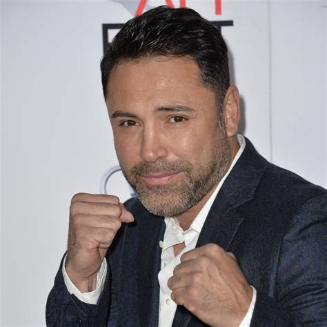 de la hoya lingerie photos|Oscar De La Hoya Talks Lingerie Pics, Remembers His Late。